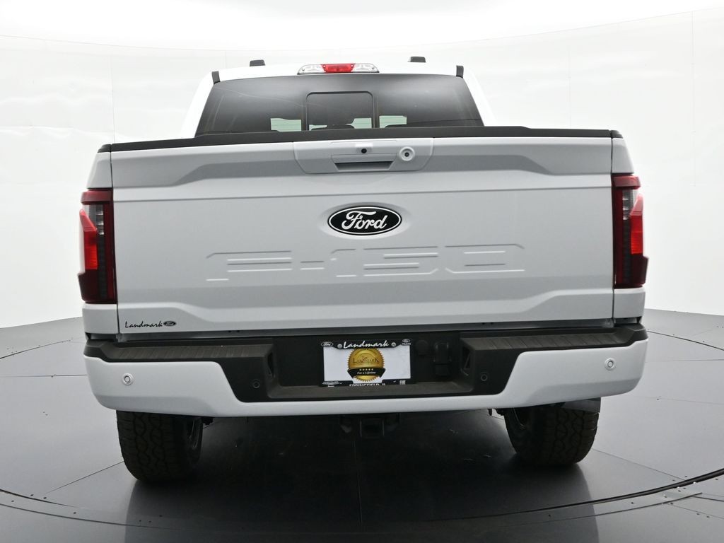 Ford F-150 Vehicle Full-screen Gallery Image 7