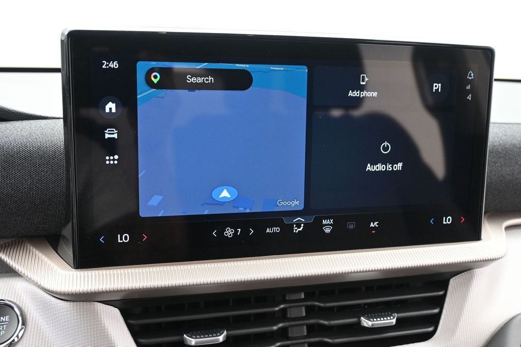 Ford Explorer Vehicle Full-screen Gallery Image 12