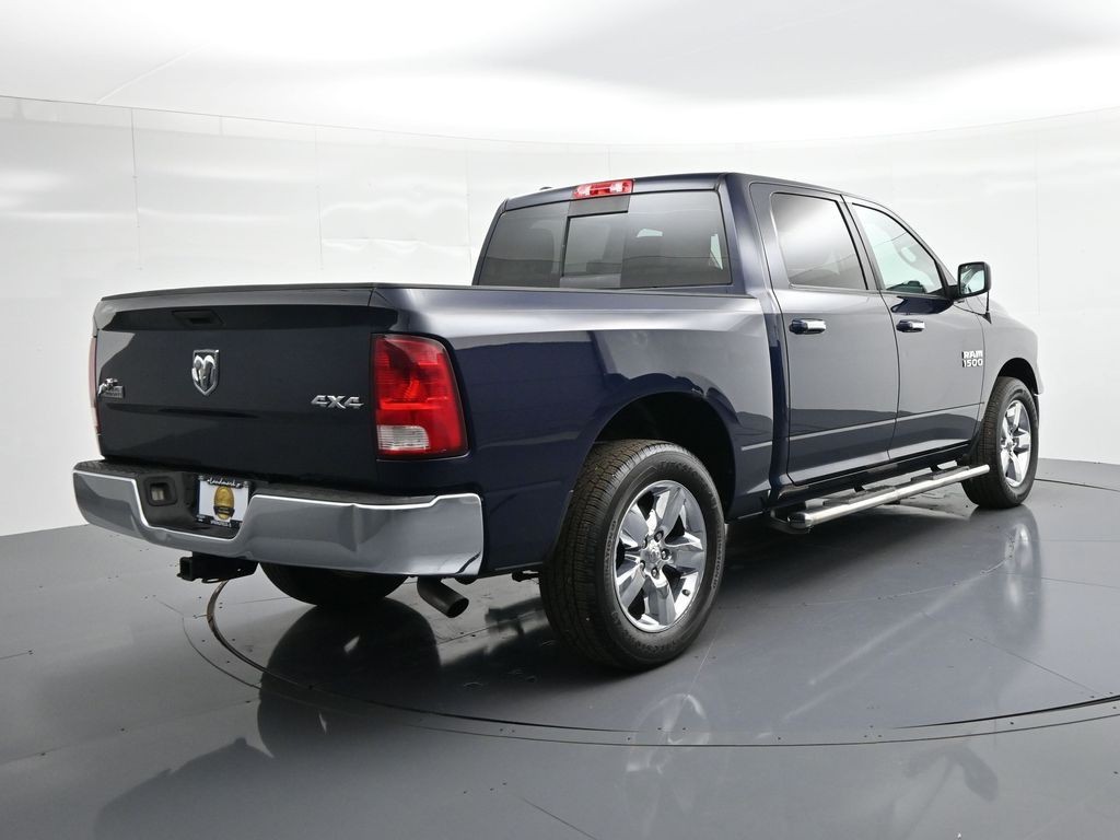 Ram 1500 Vehicle Full-screen Gallery Image 6