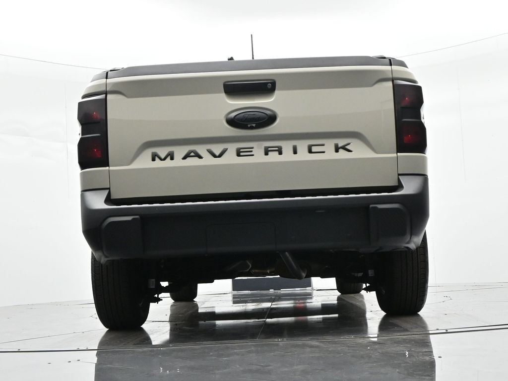 Ford Maverick Vehicle Full-screen Gallery Image 29