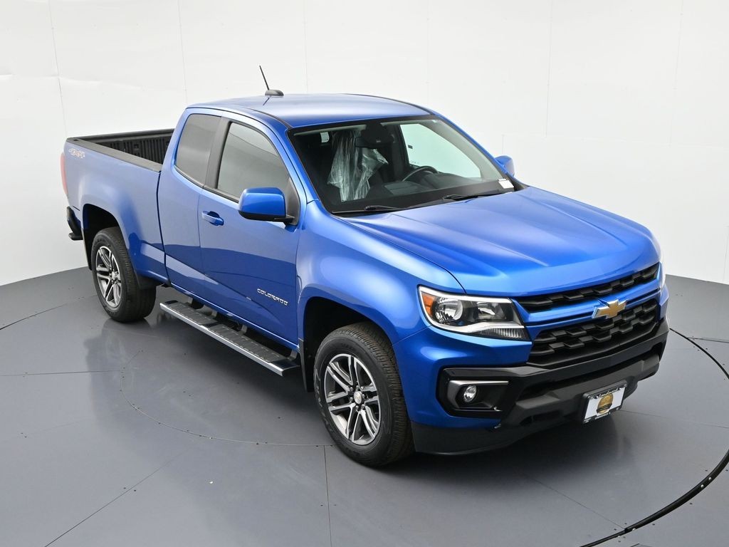 Chevrolet Colorado Vehicle Full-screen Gallery Image 22