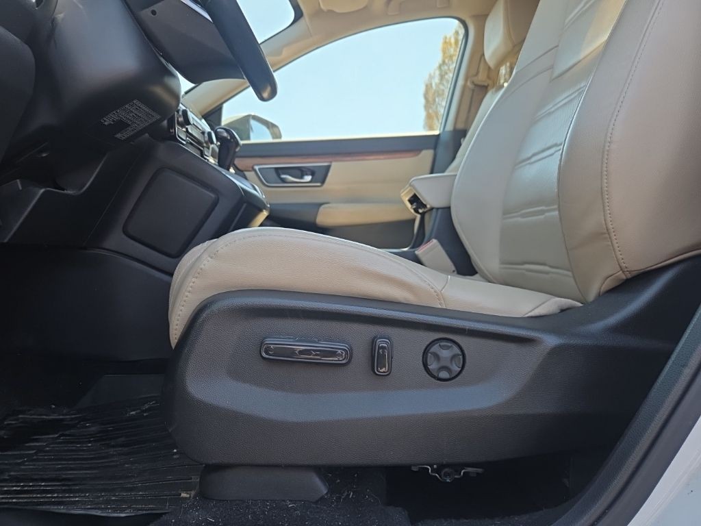 Honda CR-V Vehicle Full-screen Gallery Image 2