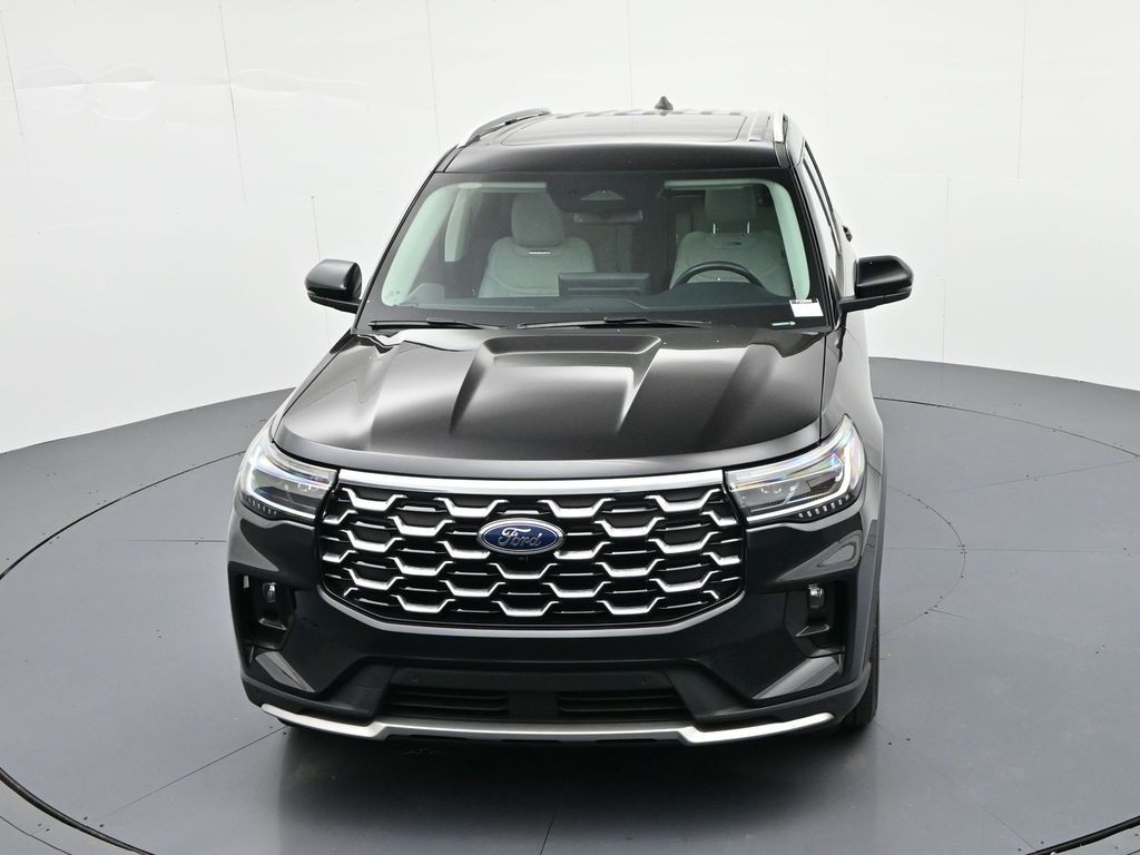 Ford Explorer Vehicle Full-screen Gallery Image 27