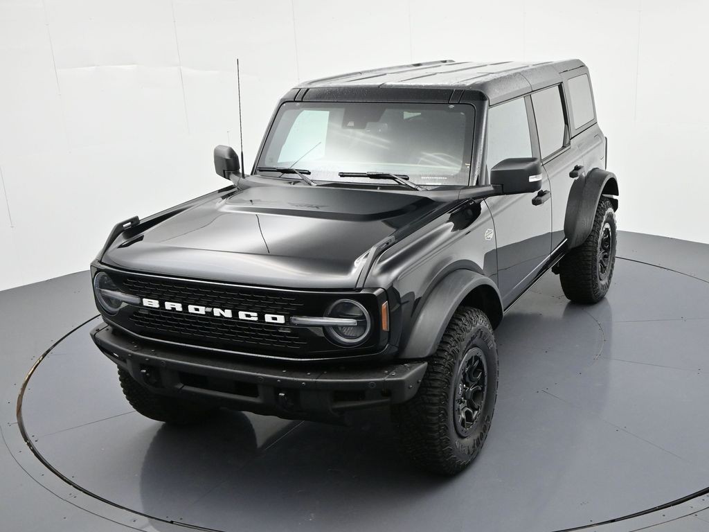 Ford Bronco Vehicle Full-screen Gallery Image 27