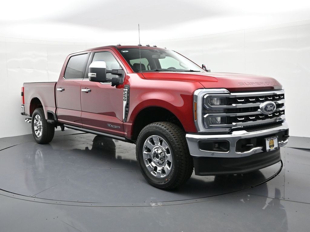Ford F-250SD Vehicle Full-screen Gallery Image 4