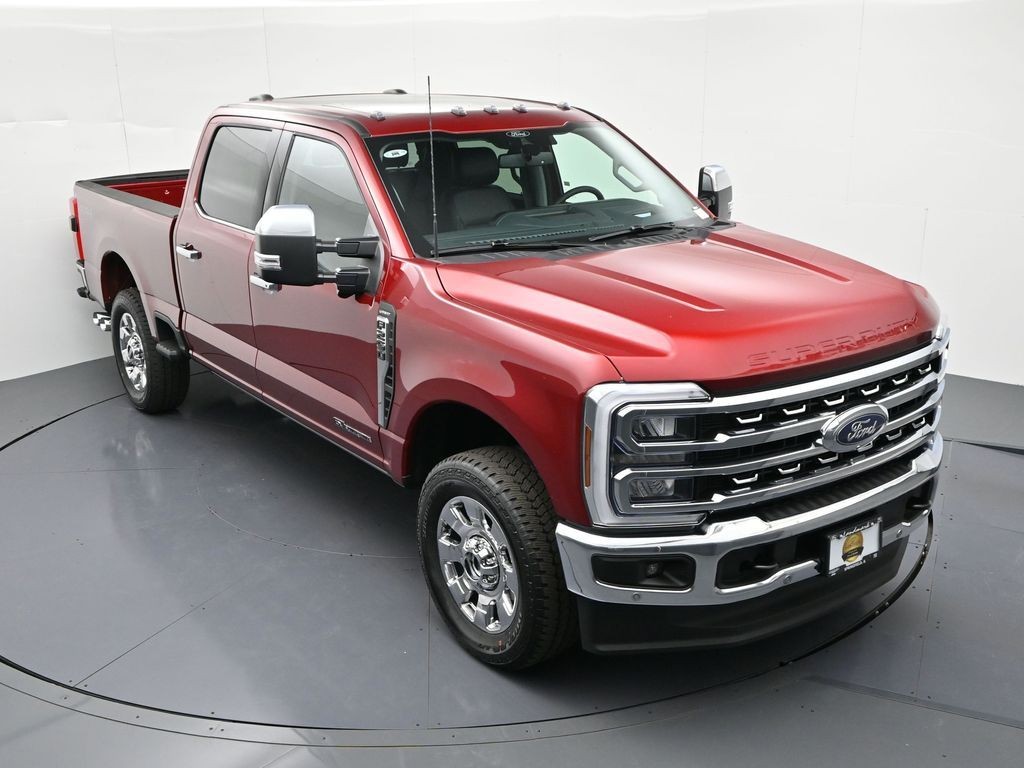 Ford F-250SD Vehicle Full-screen Gallery Image 30