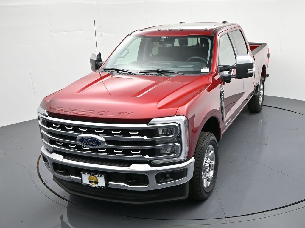Ford F-250SD Vehicle Full-screen Gallery Image 32