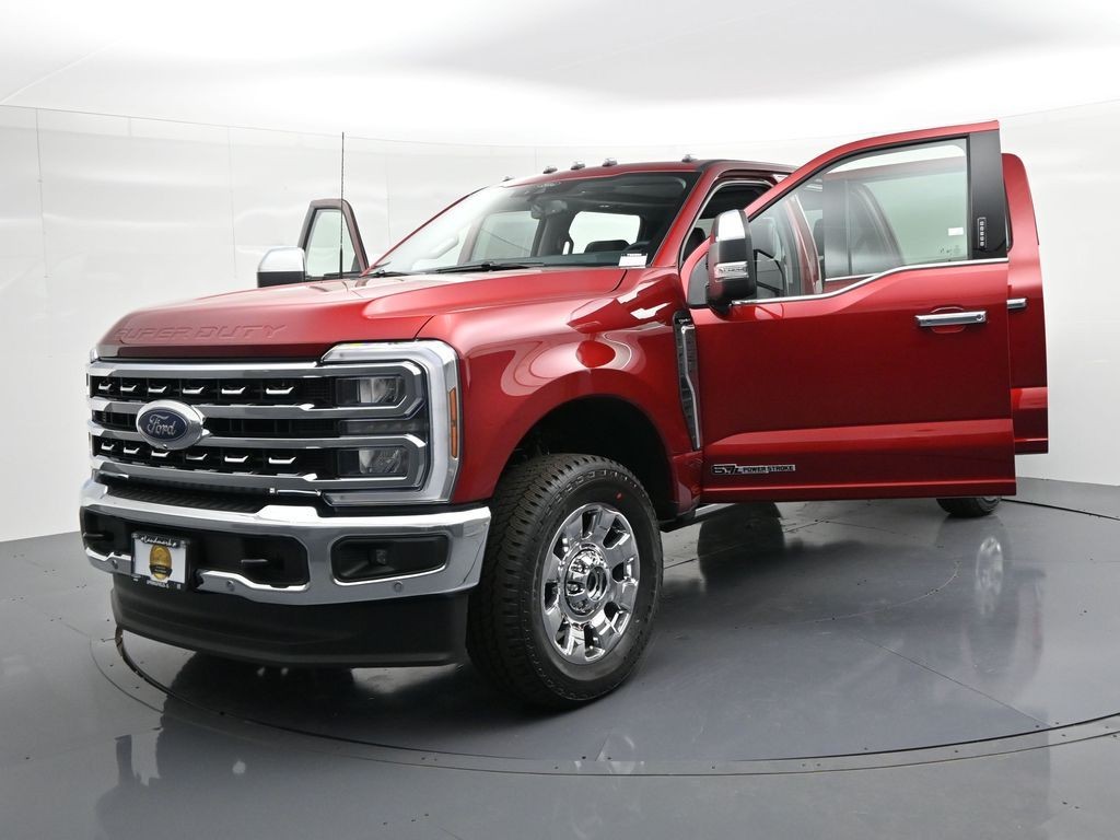 Ford F-250SD Vehicle Full-screen Gallery Image 40