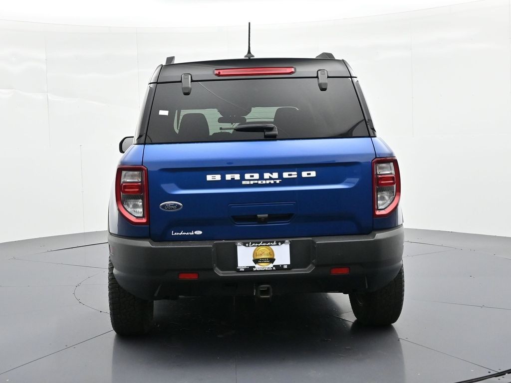 Ford Bronco Sport Vehicle Full-screen Gallery Image 07