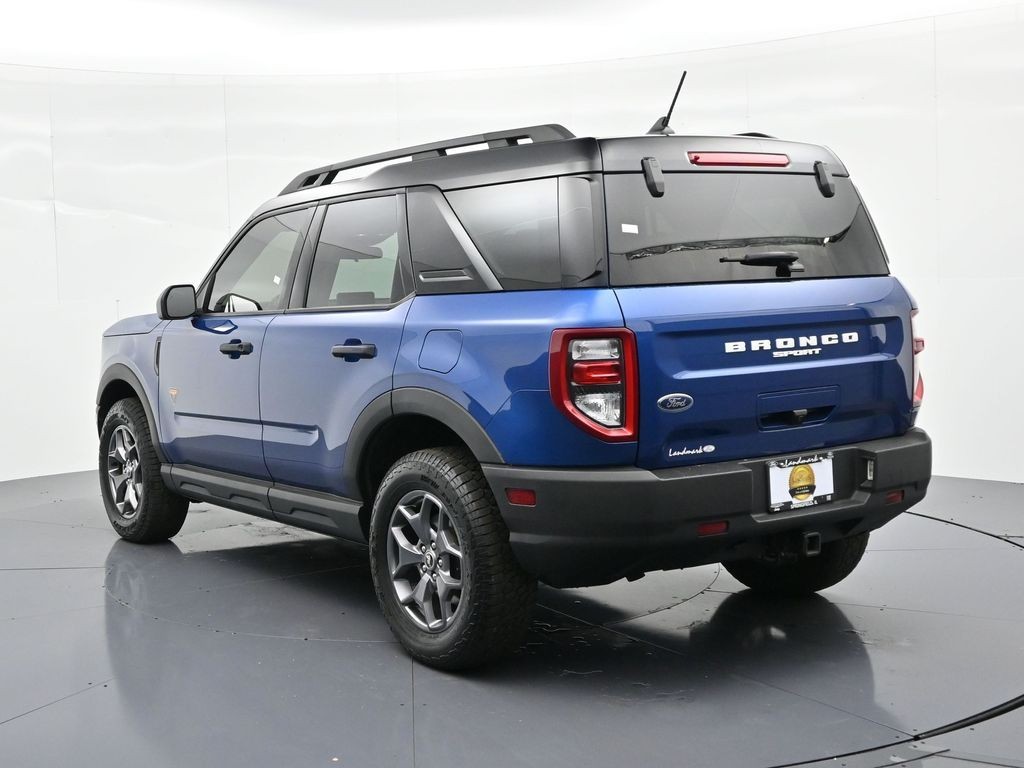 Ford Bronco Sport Vehicle Full-screen Gallery Image 08