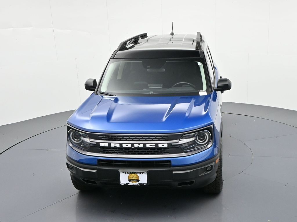 Ford Bronco Sport Vehicle Full-screen Gallery Image 26