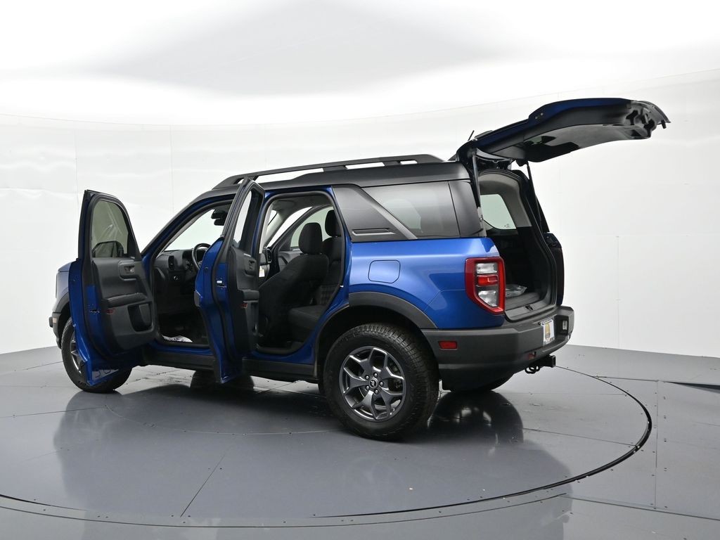Ford Bronco Sport Vehicle Full-screen Gallery Image 34