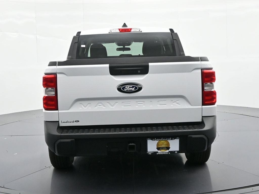 Ford Maverick Vehicle Full-screen Gallery Image 7