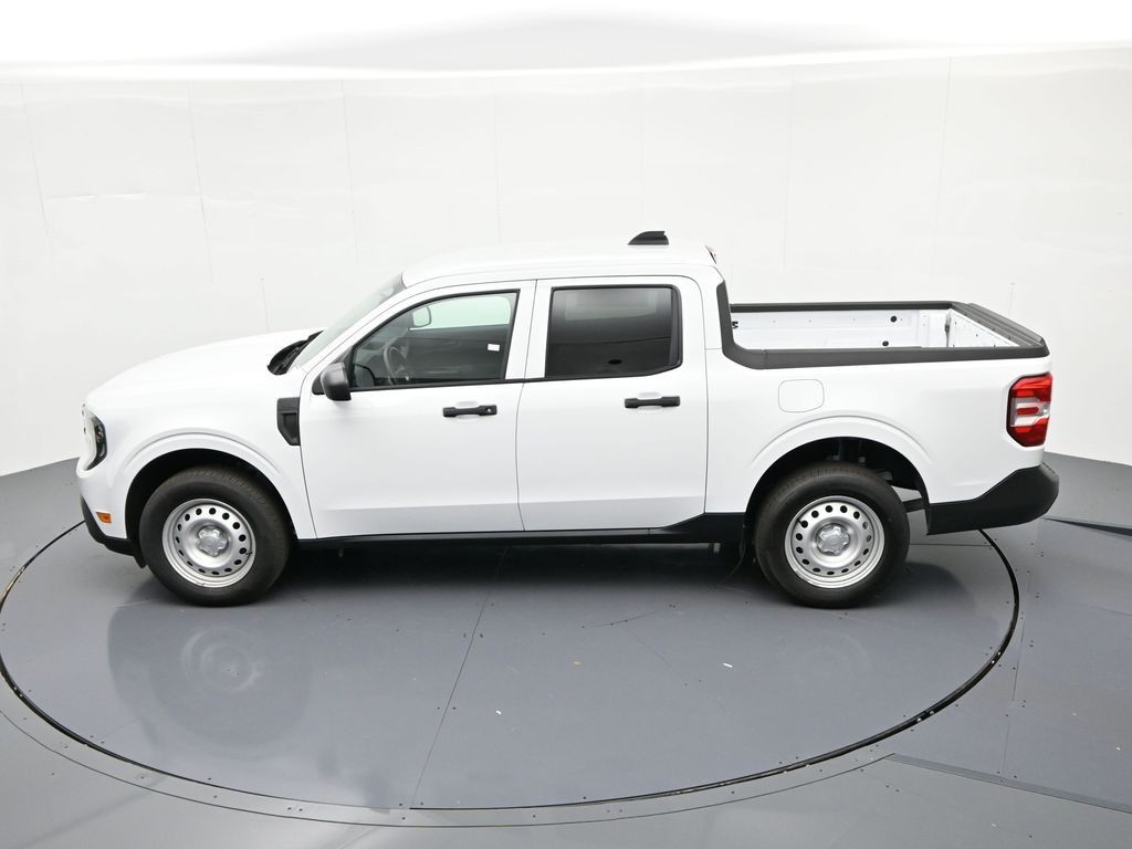 Ford Maverick Vehicle Full-screen Gallery Image 27