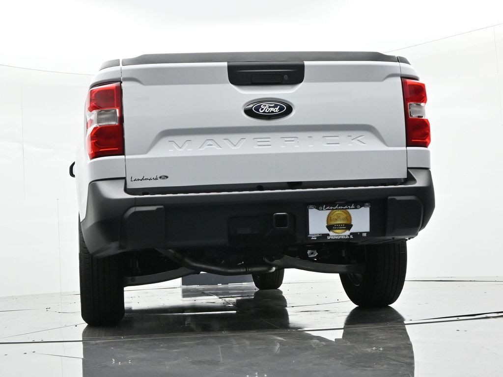 Ford Maverick Vehicle Full-screen Gallery Image 29