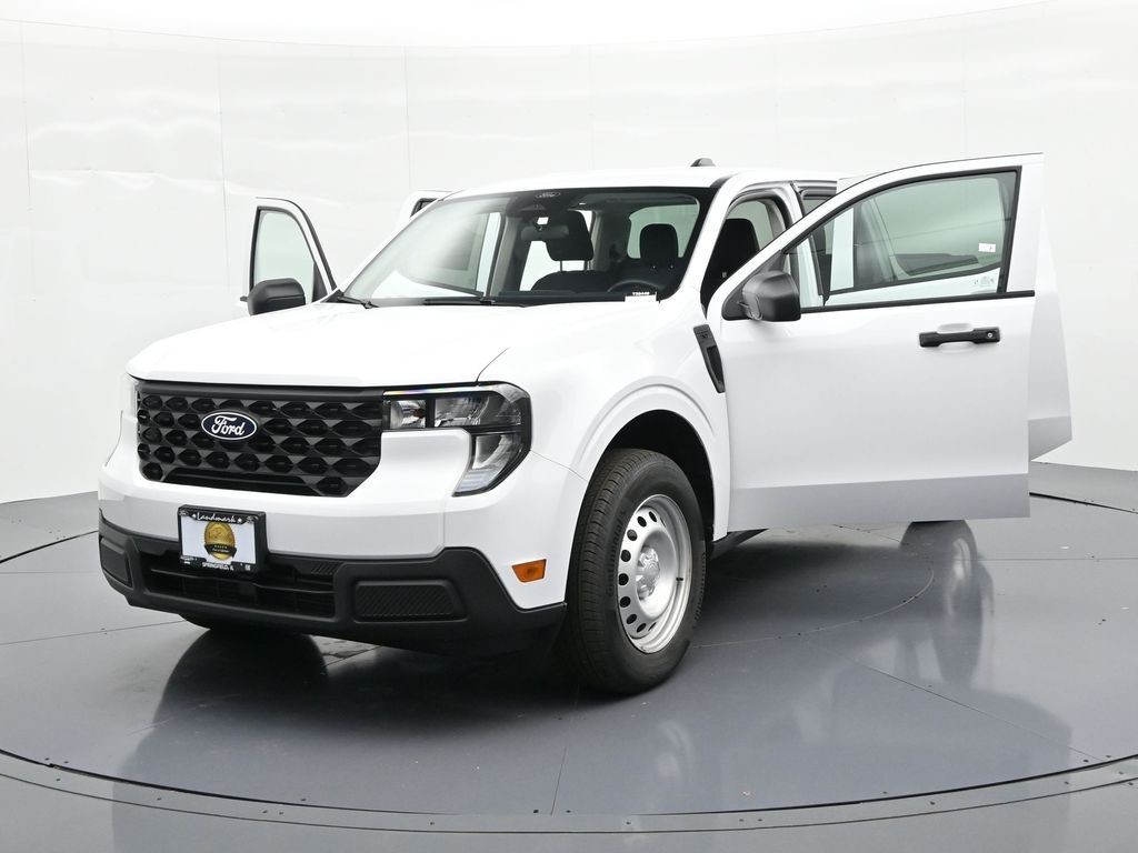 Ford Maverick Vehicle Full-screen Gallery Image 34