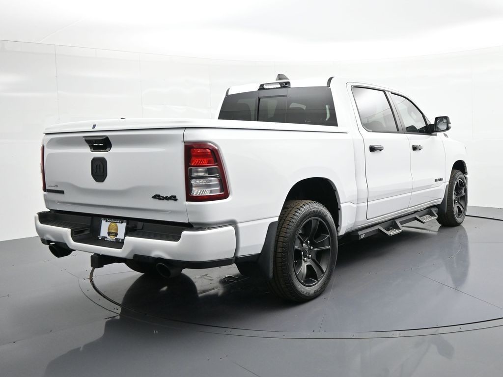 Ram 1500 Vehicle Full-screen Gallery Image 6