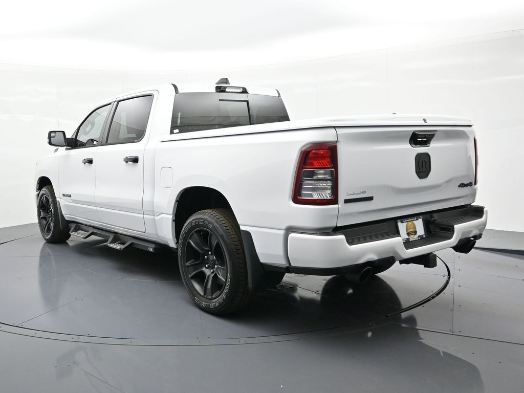 Ram 1500 Vehicle Full-screen Gallery Image 8