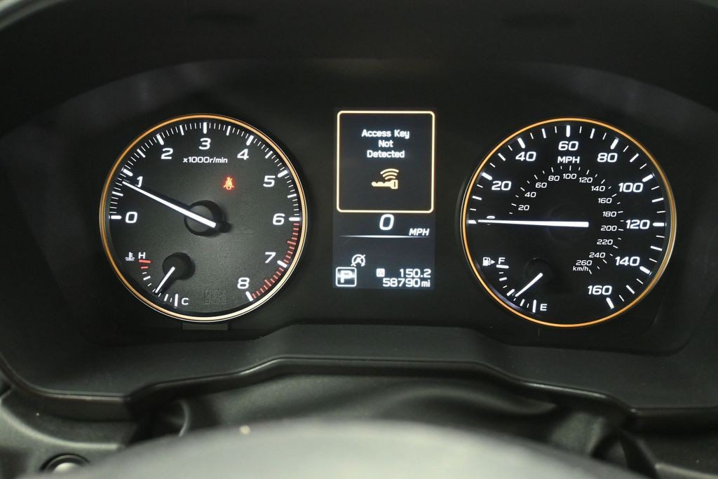 Subaru Outback Vehicle Full-screen Gallery Image 10