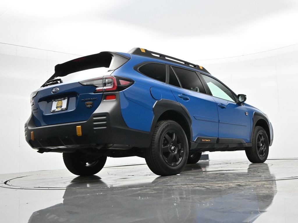 Subaru Outback Vehicle Full-screen Gallery Image 27