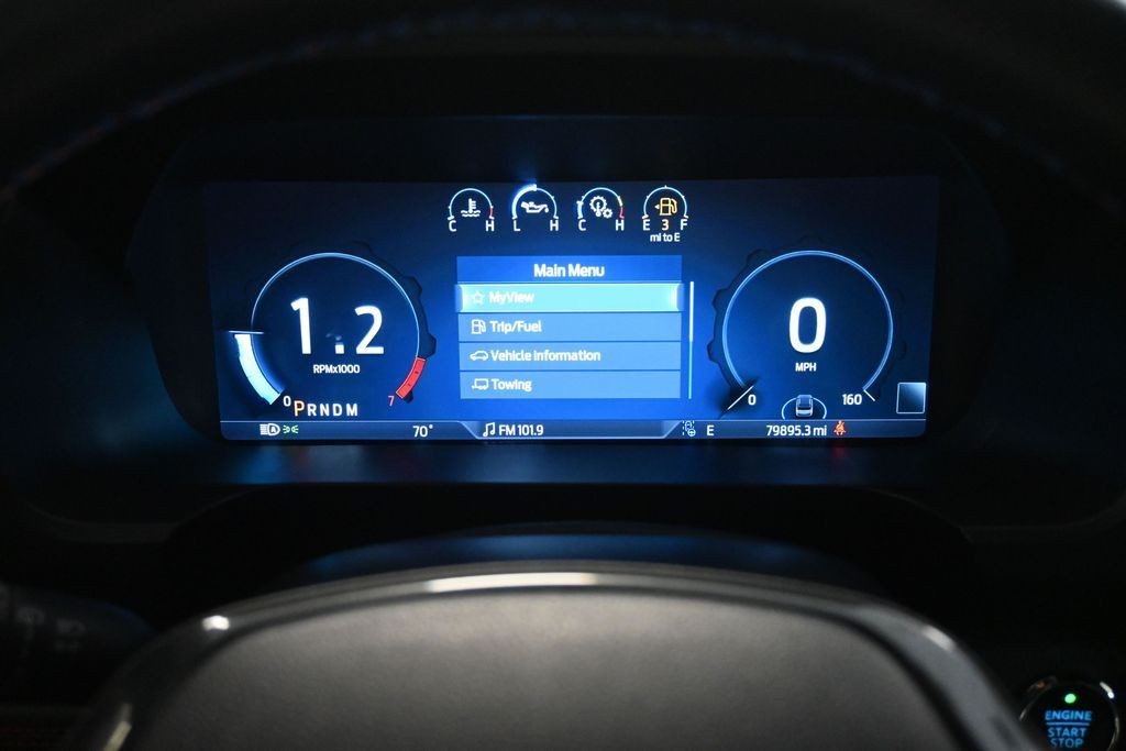 Ford Expedition Vehicle Full-screen Gallery Image 10