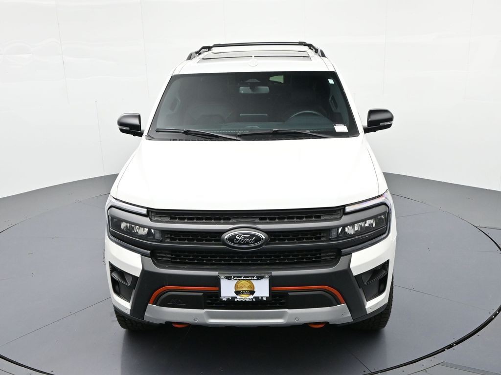 Ford Expedition Vehicle Full-screen Gallery Image 29