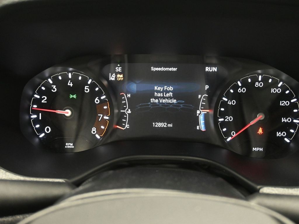Jeep Compass Vehicle Full-screen Gallery Image 10