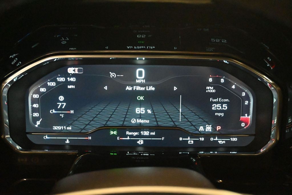 GMC Sierra 1500 Vehicle Full-screen Gallery Image 10