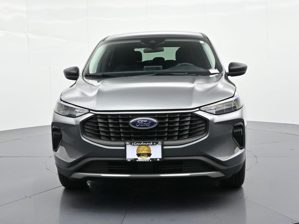 Ford Escape Vehicle Full-screen Gallery Image 03