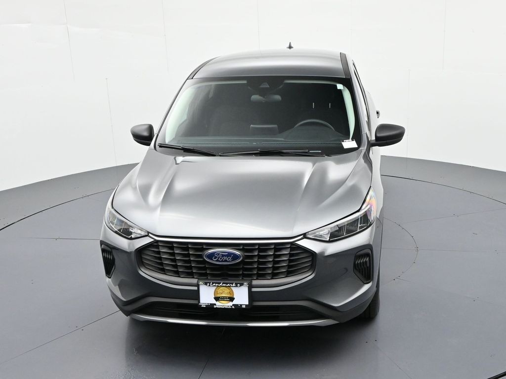 Ford Escape Vehicle Full-screen Gallery Image 24
