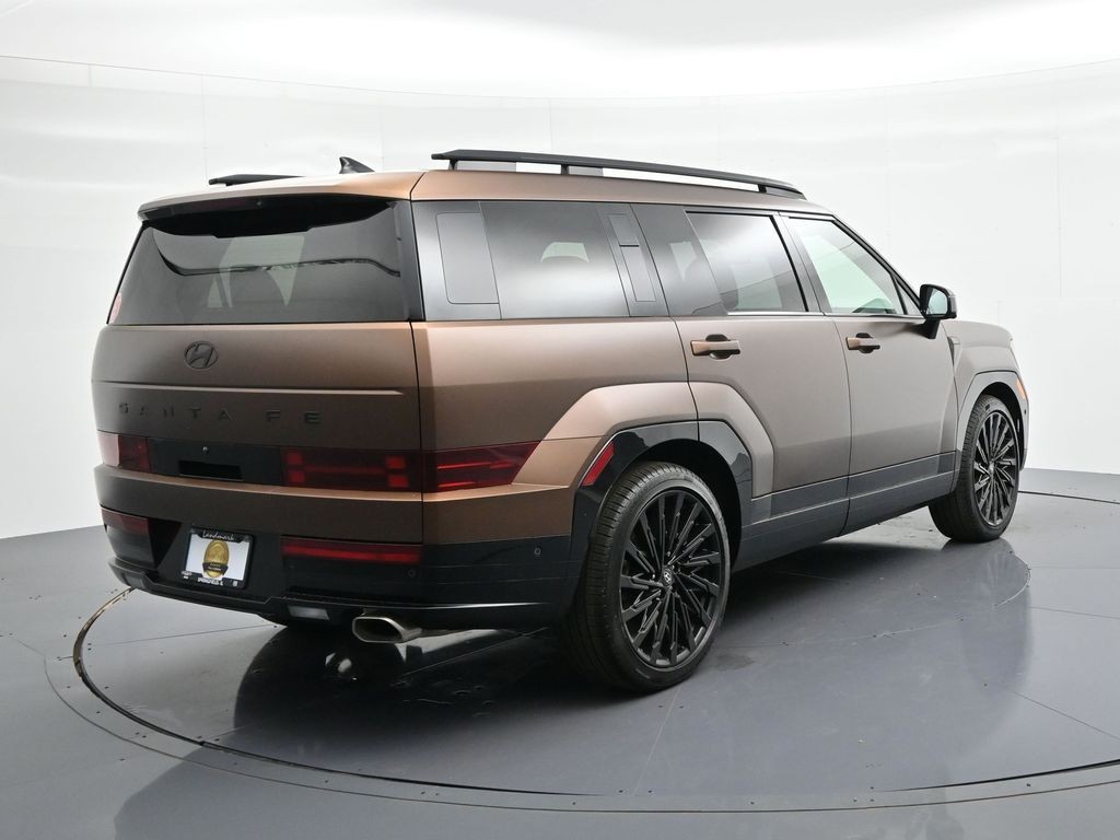 Hyundai Santa Fe Vehicle Full-screen Gallery Image 6