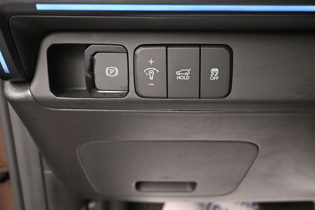 Hyundai Santa Fe Vehicle Full-screen Gallery Image 20
