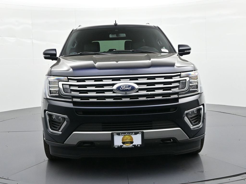 Ford Expedition Vehicle Full-screen Gallery Image 3