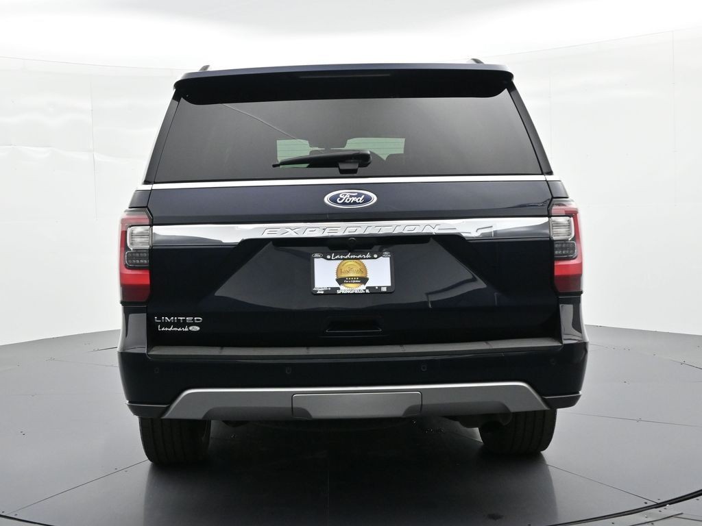 Ford Expedition Vehicle Full-screen Gallery Image 7
