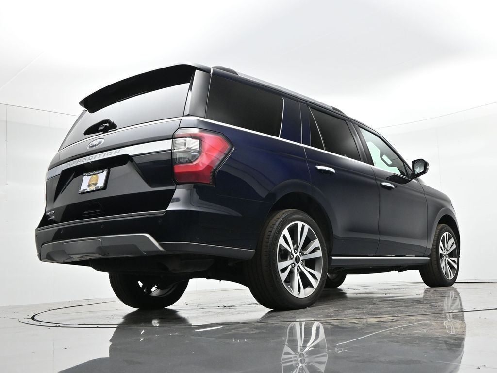 Ford Expedition Vehicle Full-screen Gallery Image 36