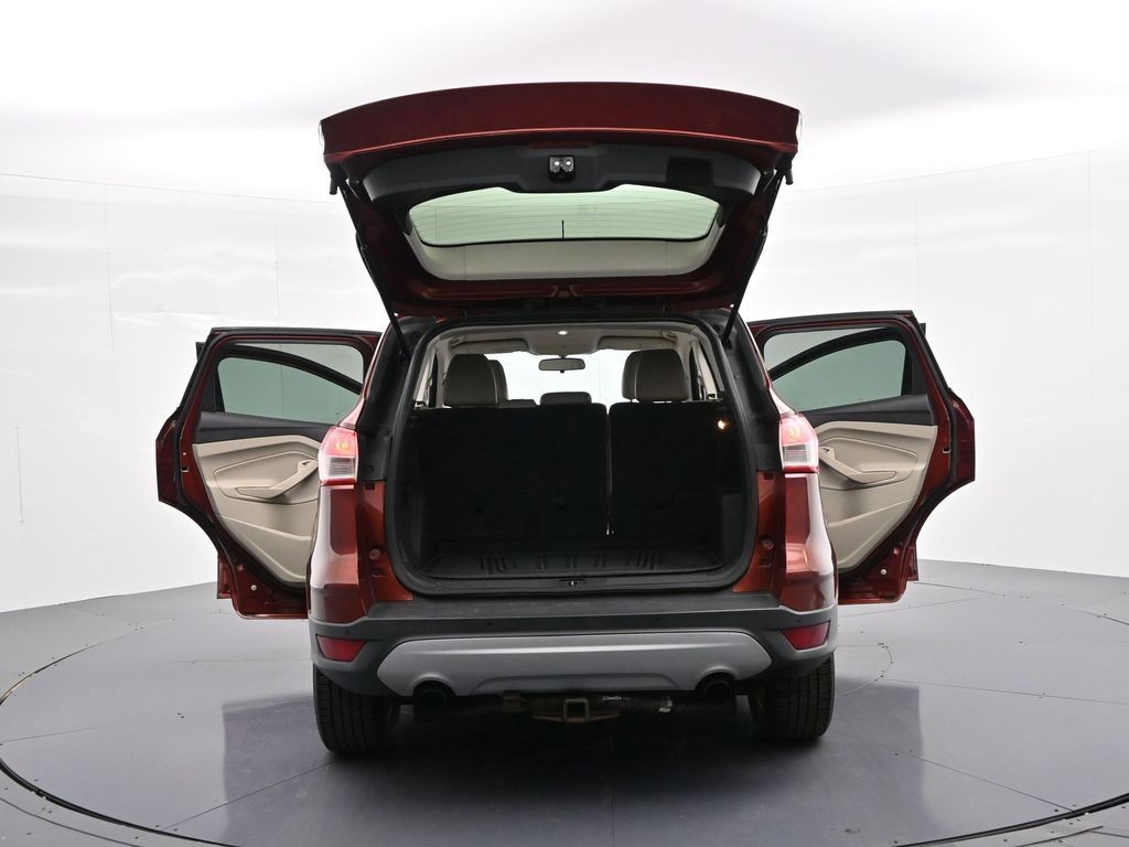 Ford Escape Vehicle Full-screen Gallery Image 33