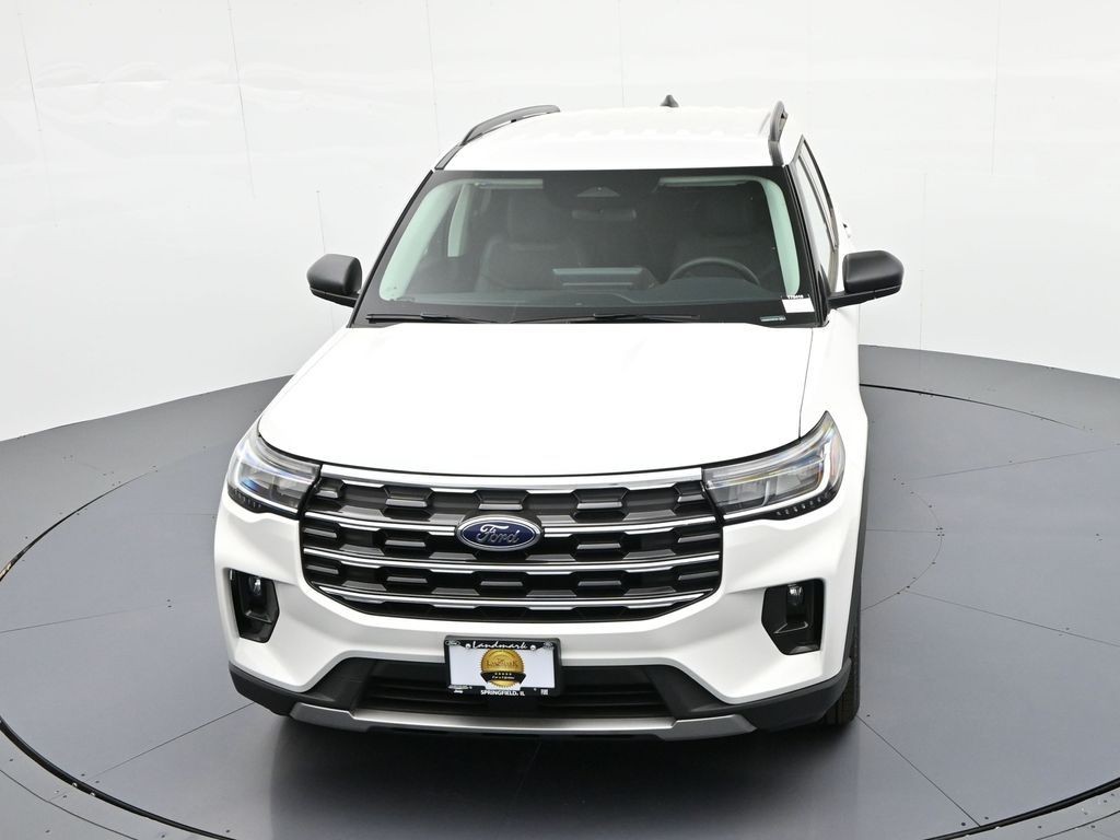Ford Explorer Vehicle Full-screen Gallery Image 27
