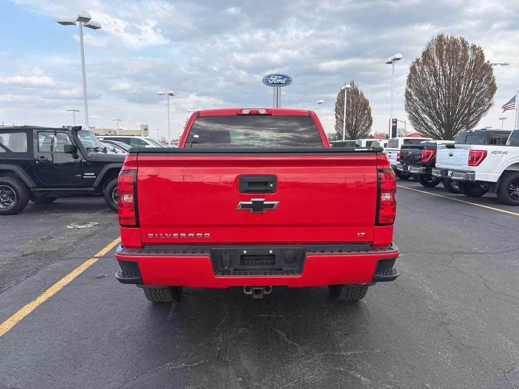 Chevrolet Silverado 1500 Vehicle Full-screen Gallery Image 5