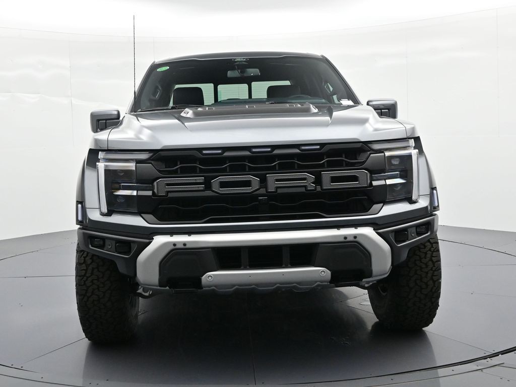 Ford F-150 Vehicle Full-screen Gallery Image 3