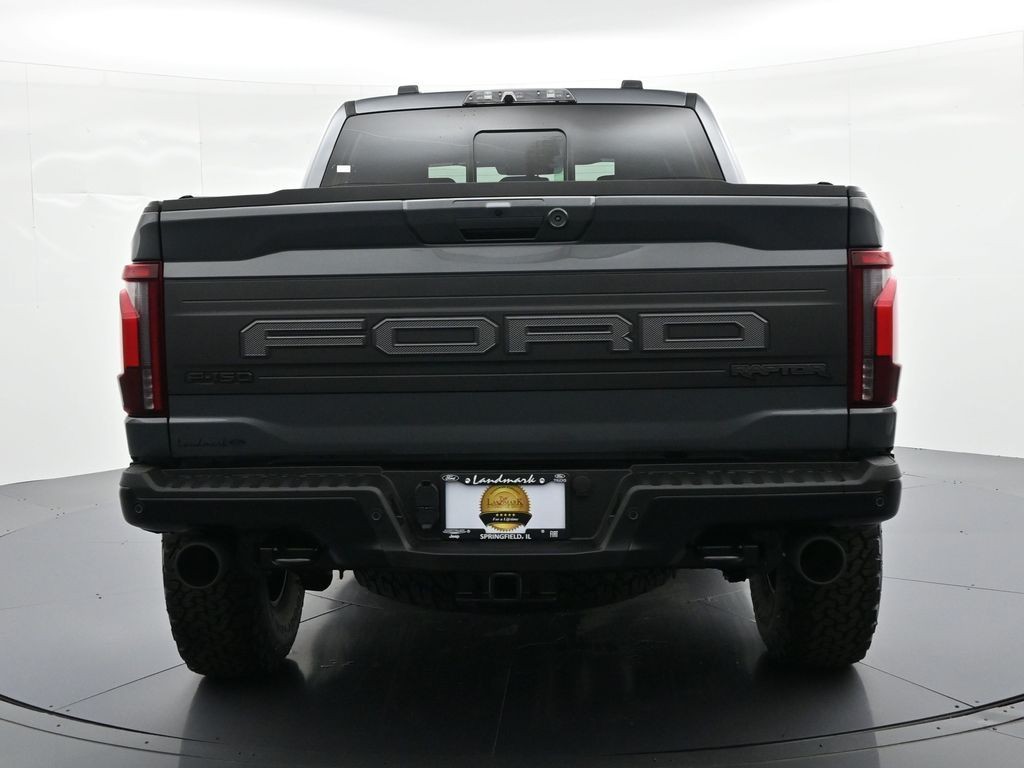 Ford F-150 Vehicle Full-screen Gallery Image 7