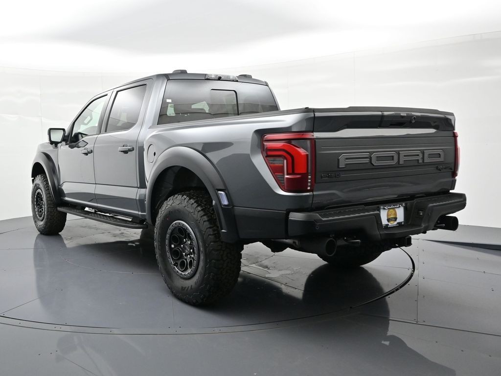 Ford F-150 Vehicle Full-screen Gallery Image 8