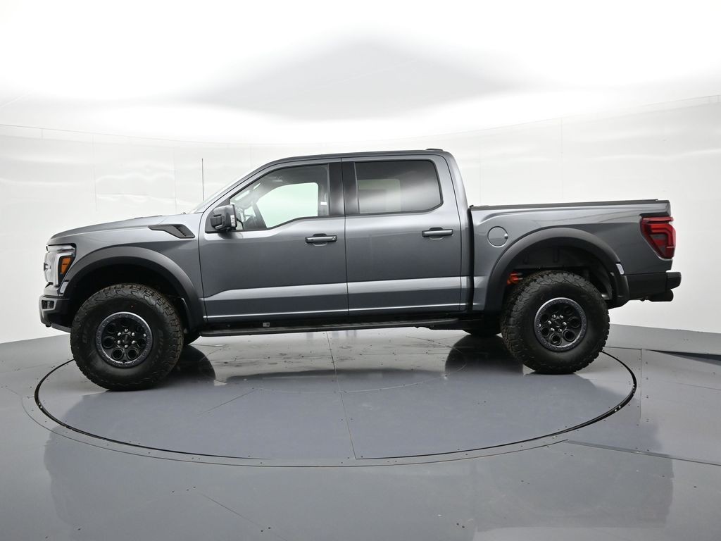 Ford F-150 Vehicle Full-screen Gallery Image 9