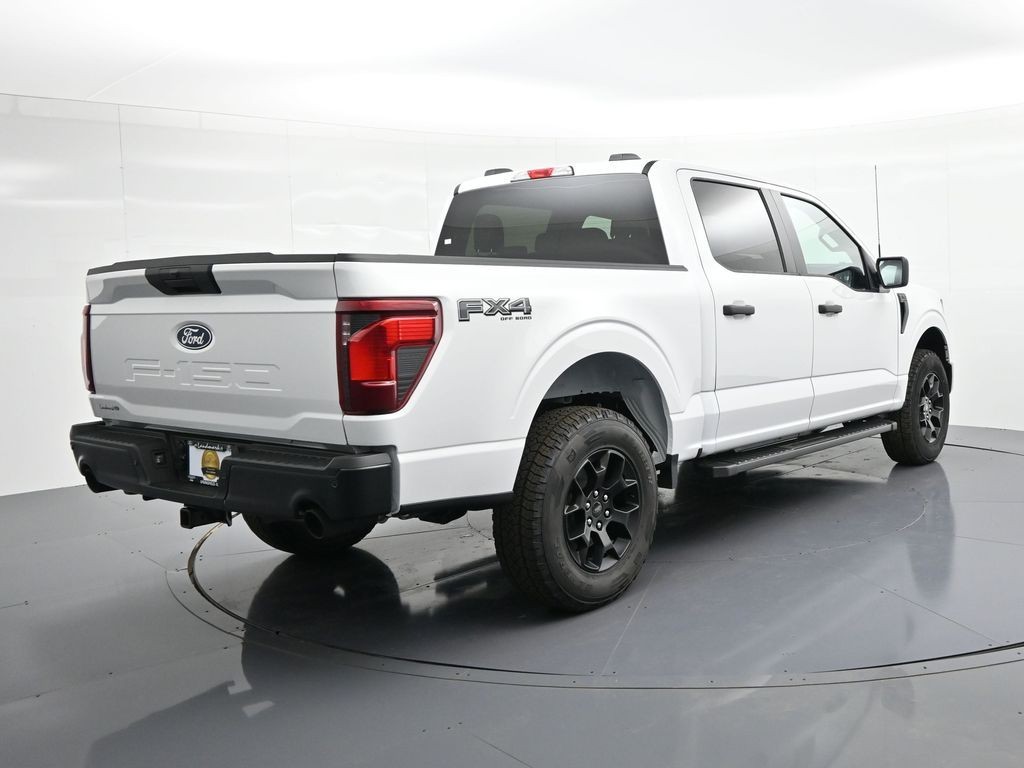 Ford F-150 Vehicle Full-screen Gallery Image 6