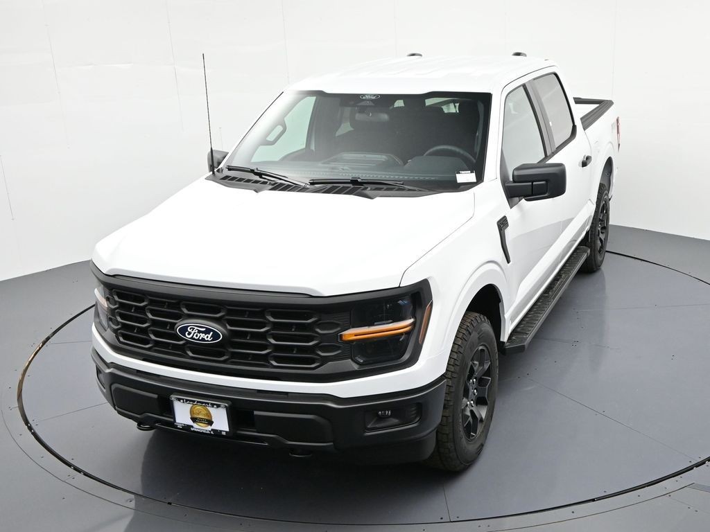 Ford F-150 Vehicle Full-screen Gallery Image 25