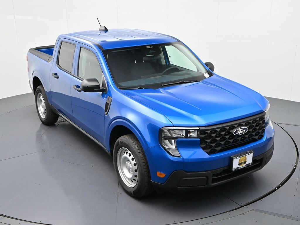 Ford Maverick Vehicle Full-screen Gallery Image 21