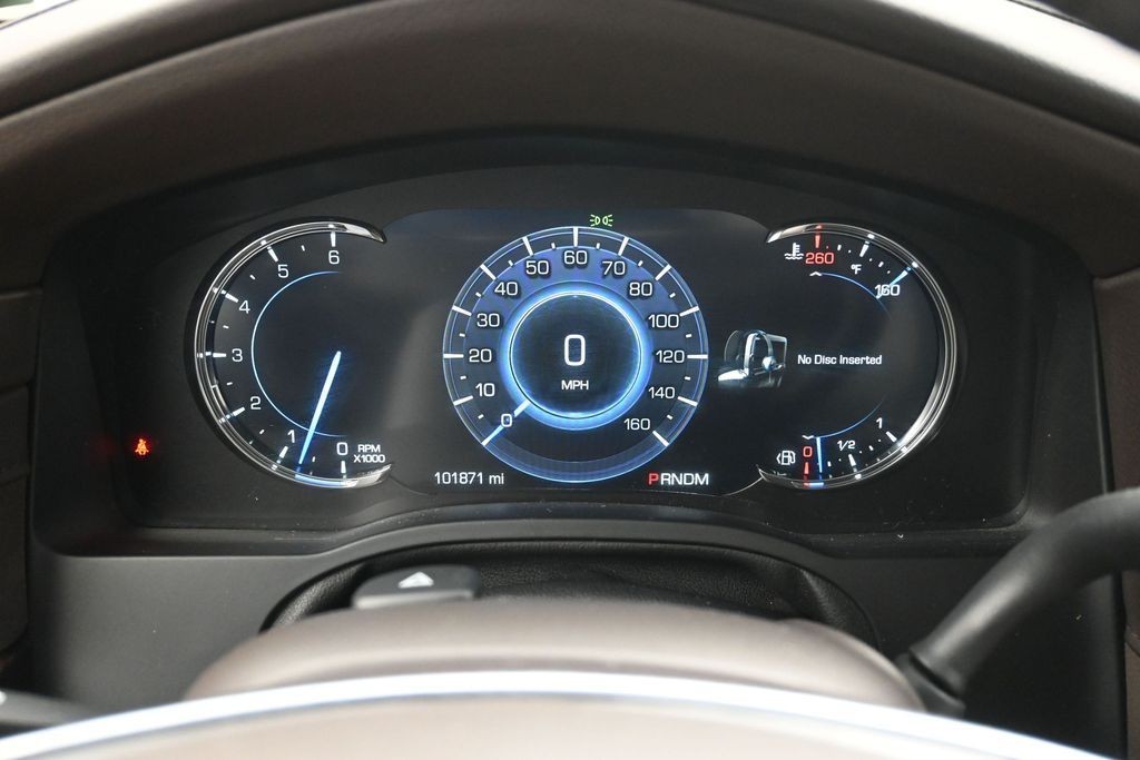 Cadillac Escalade Vehicle Full-screen Gallery Image 10