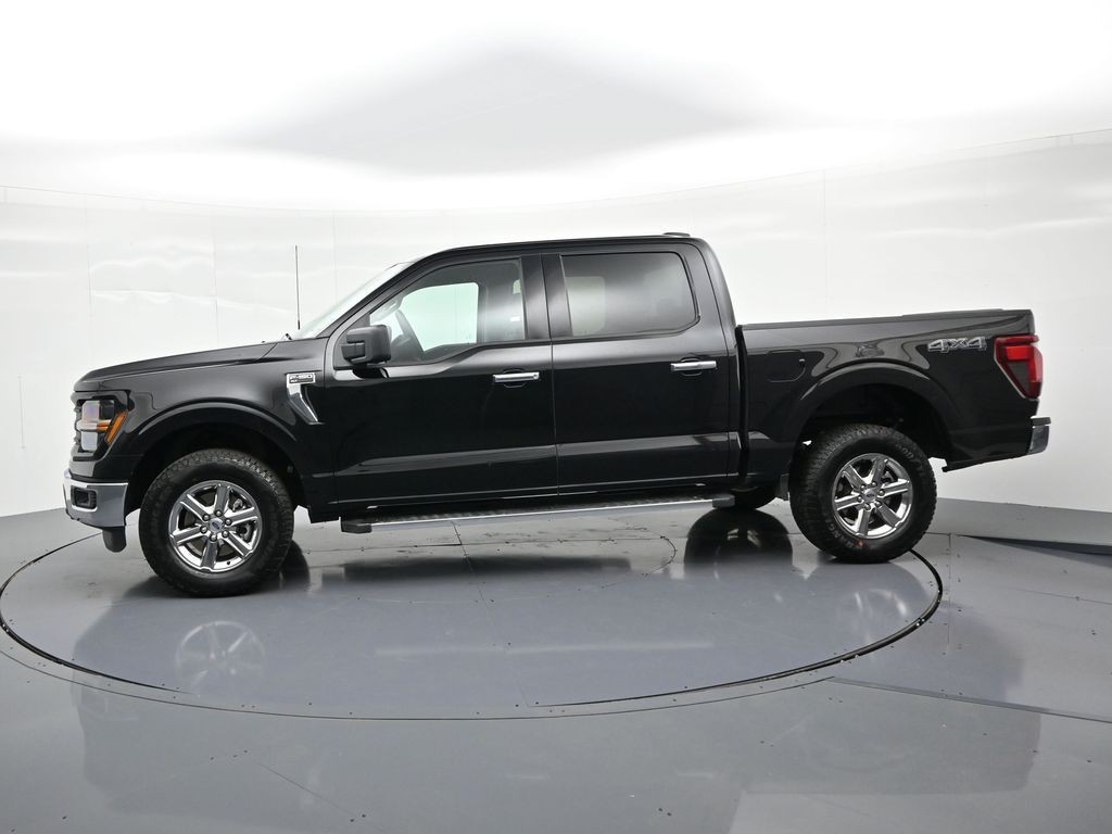 Ford F-150 Vehicle Full-screen Gallery Image 9