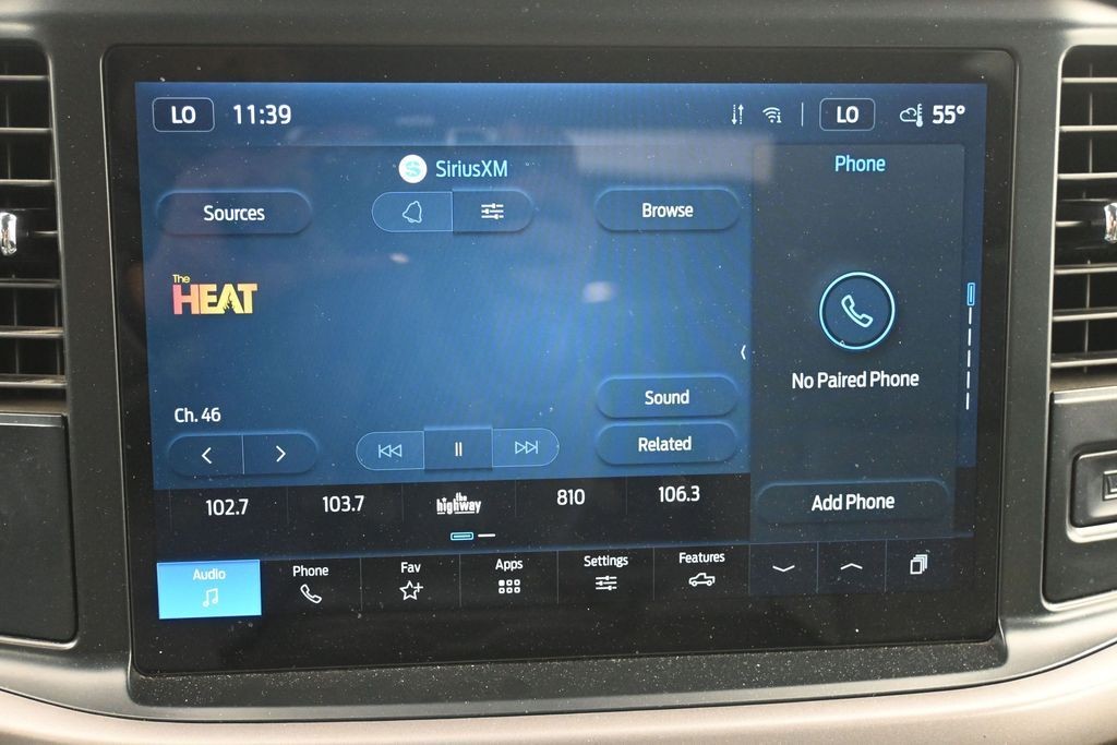 Ford F-150 Vehicle Full-screen Gallery Image 11