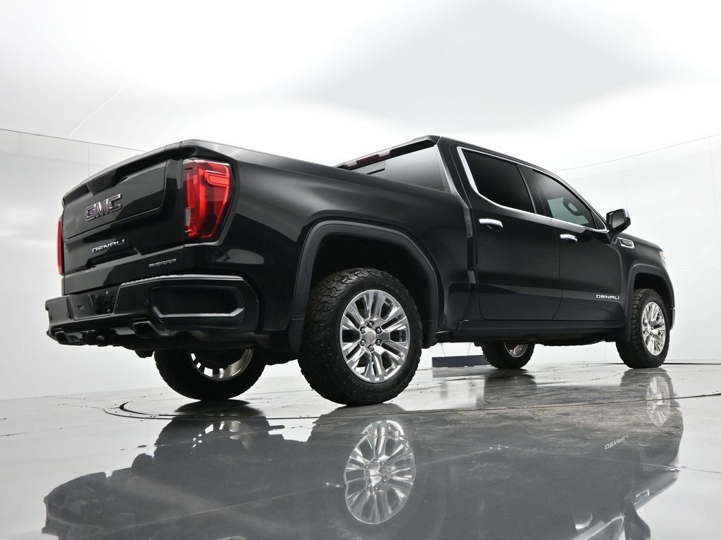 GMC Sierra 1500 Vehicle Full-screen Gallery Image 33