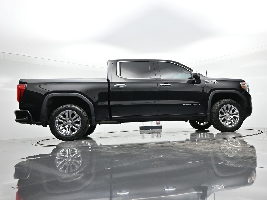 GMC Sierra 1500 Vehicle Full-screen Gallery Image 34